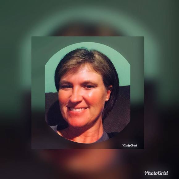 Meet your Posher, Amy - Picture 1 of 1